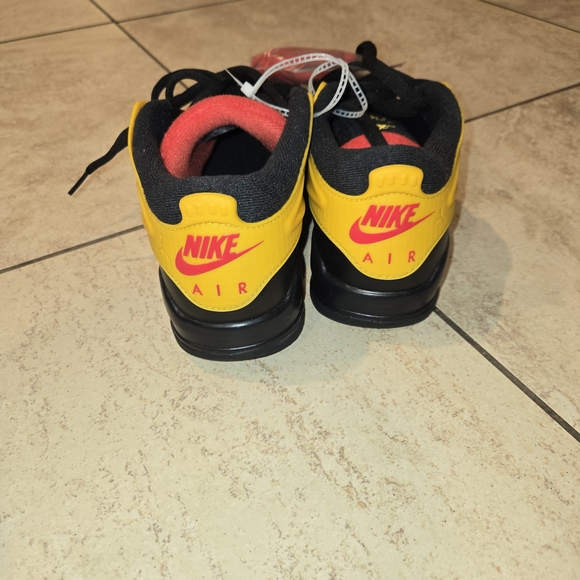 Air Jordan 4 RM \